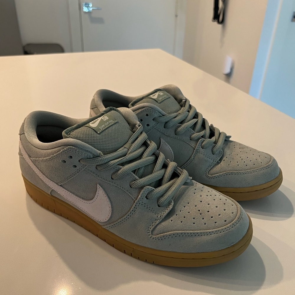 Nike SB Dunk Low Island Green Gum Men’s 10.5